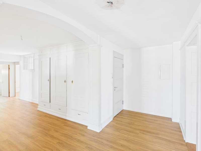 Charmante 4.5-Zimmer-Altbauwohnung mit Balkon im Herzen von St. Gallen (7)