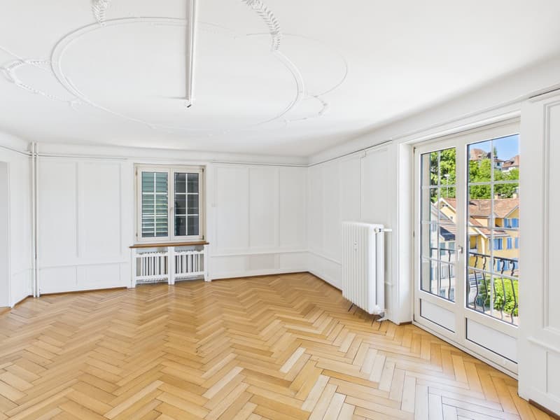 Charmante 4.5-Zimmer-Altbauwohnung mit Balkon im Herzen von St. Gallen (1)