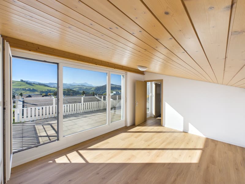 Renoviert 4.5-Zimmer-Maisonette-Wohnung in Eggersriet – 2 Terrassen! (13)