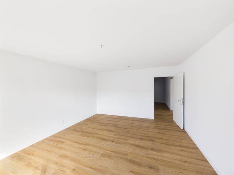 Renovierte 3.5-Zimmer-Wohnung mit Balkon und schöner Aussicht (6)