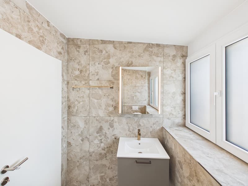Totalsanierte 3.5-Zimmer Maisonettewohnung mit Balkon in Winterthur (7)