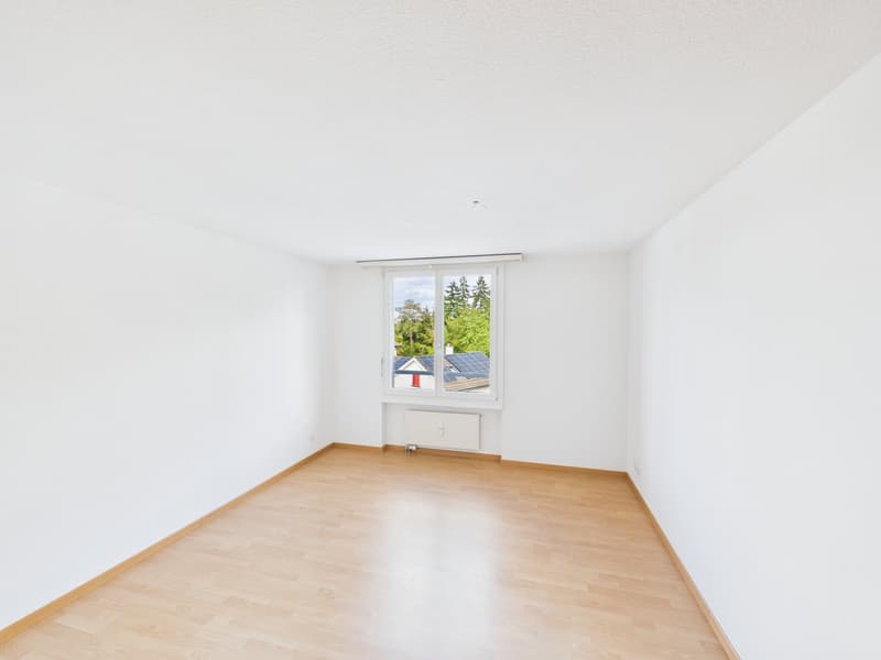 Grosszügige 6-Zimmer-Dachwohnung an ruhiger Lage in Uzwil (14)