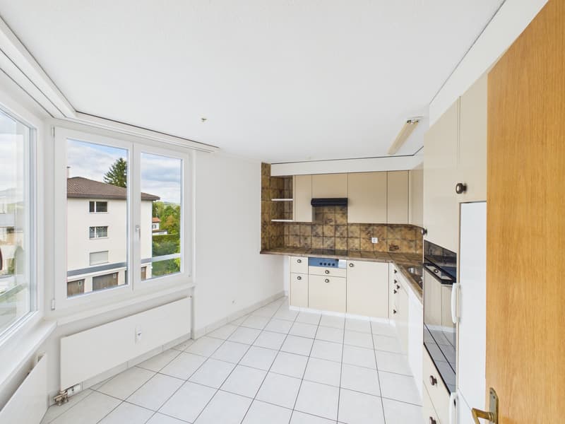 Grosszügige 6-Zimmer-Dachwohnung an ruhiger Lage in Uzwil (15)