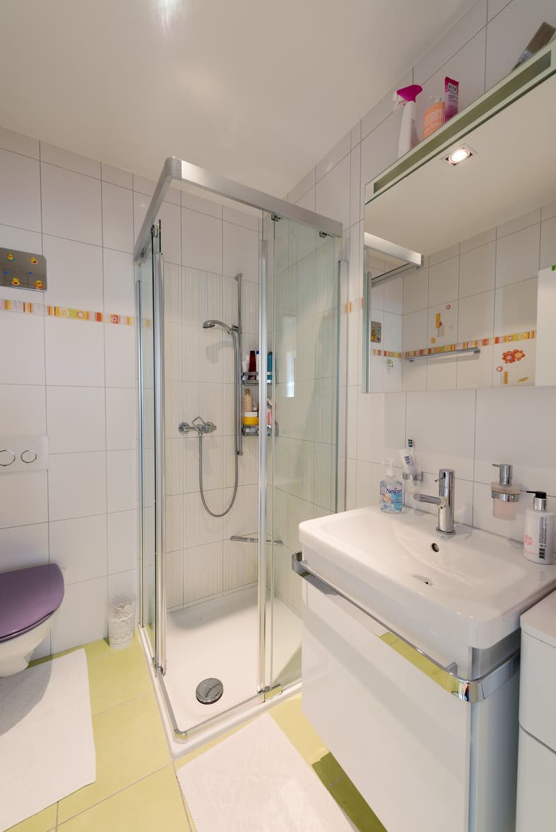 Moderne 4.5-Zimmer-Wohnung mit Balkon in Opfikon (Glattpark) – Sofort verfügbar! (9)