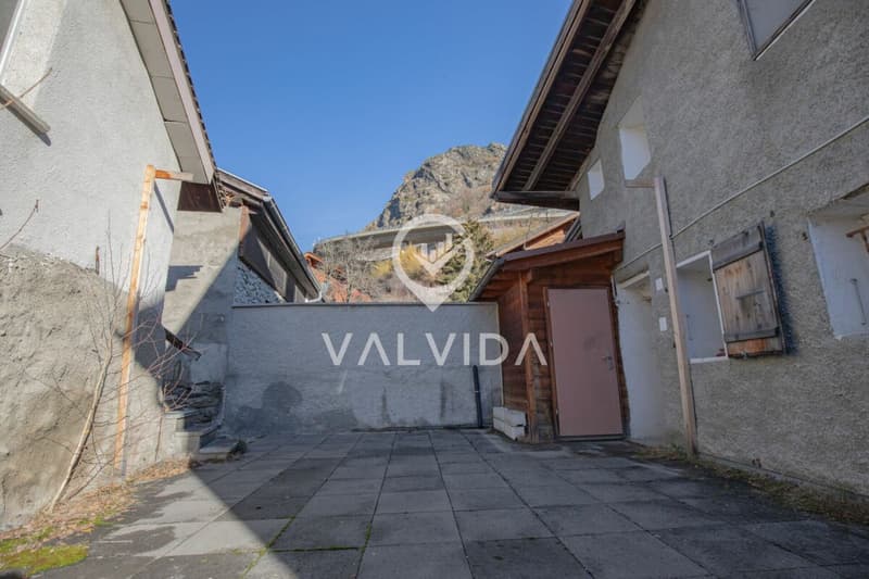 Progetto di ristrutturazione a Steg - parte di casa nel vecchio villaggio (2)