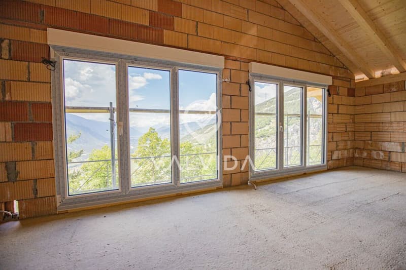 La tua nuova casa in mezzo alla natura. Un rifugio con vista panoramica (3)