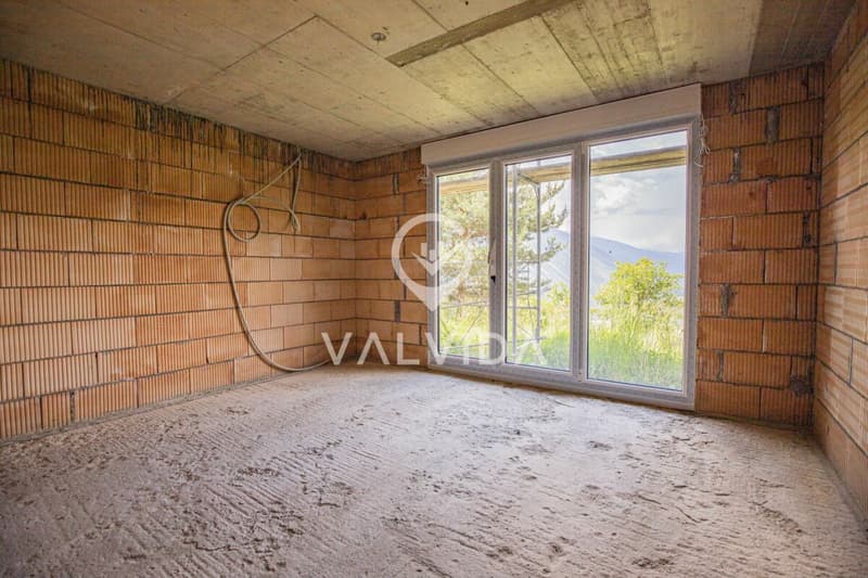 La tua nuova casa in mezzo alla natura. Un rifugio con vista panoramica (11)