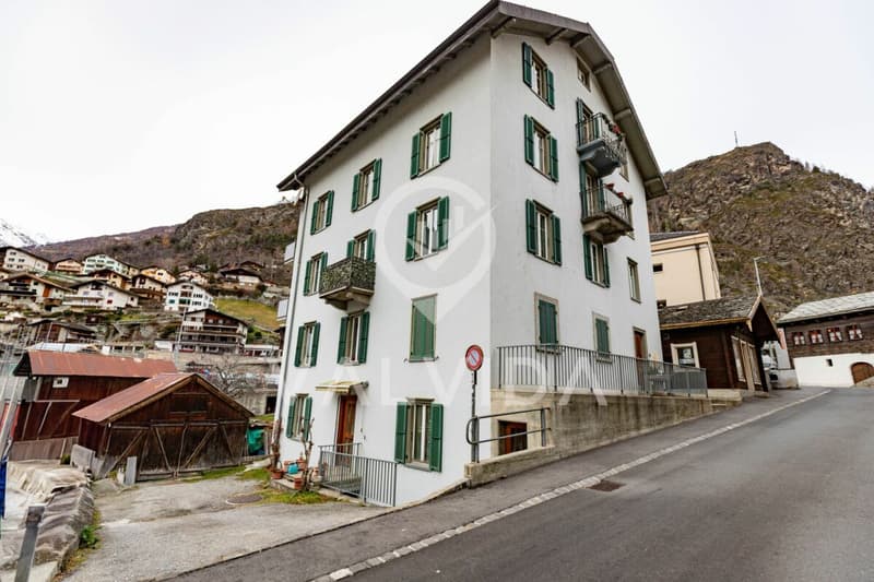 Appartamento mansardato di 4,5 locali in posizione centrale (11)