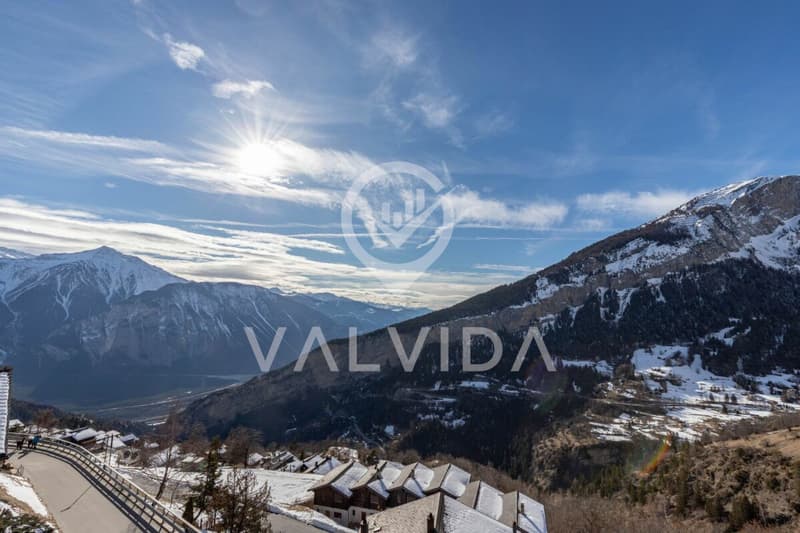 Incantevole appartamento duplex 3.5 locali con vista imprenabile ad Albinen (17)
