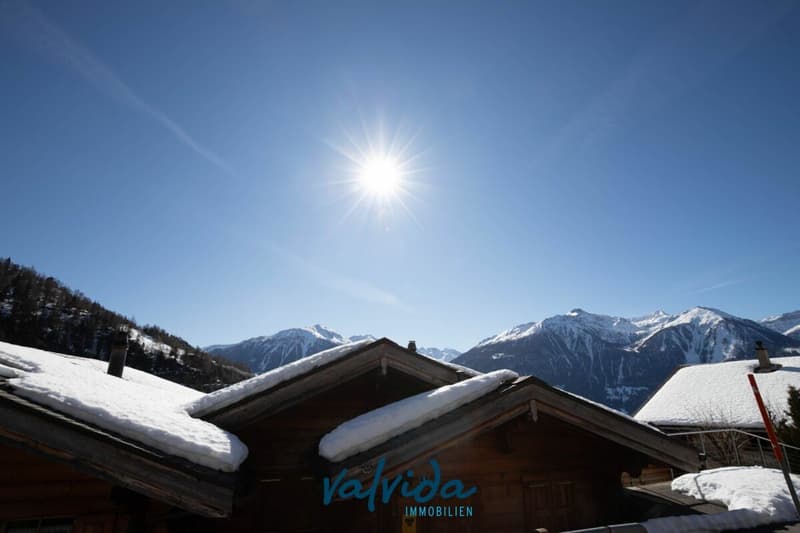 Vivere dove gli altri fanno vacanza - chalet di 5 locali con panorama a Feschel (25)