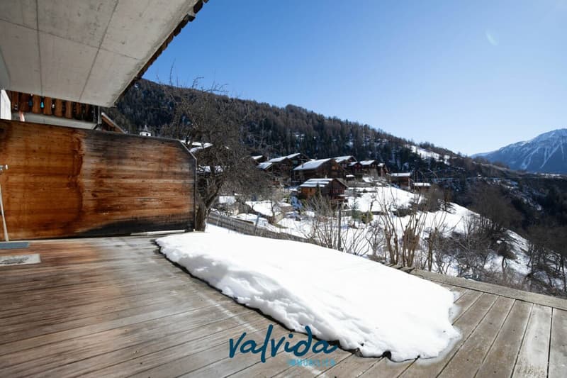 Vivere dove gli altri fanno vacanza - chalet di 5 locali con panorama a Feschel (21)