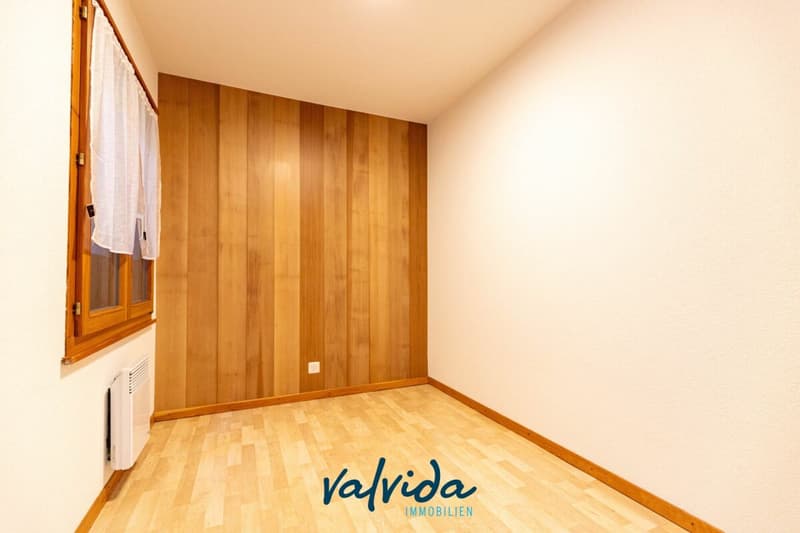 Vivere dove gli altri fanno vacanza - chalet di 5 locali con panorama a Feschel (15)