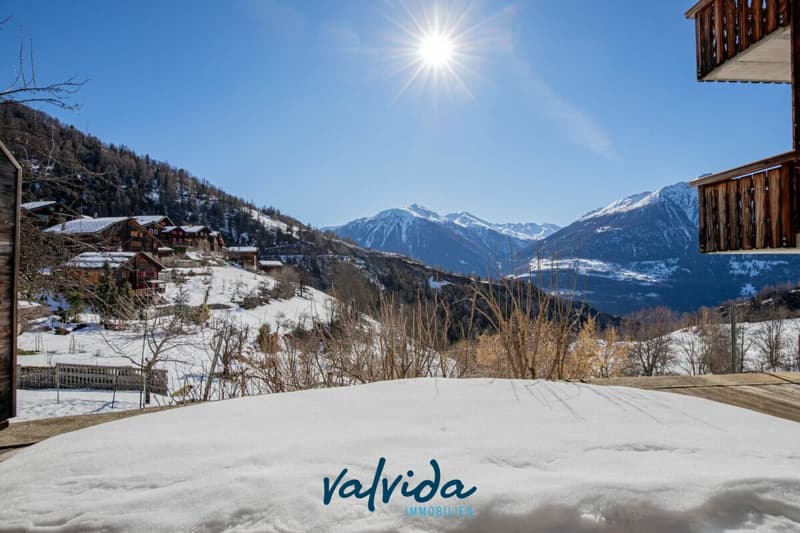 Vivere dove gli altri fanno vacanza - chalet di 5 locali con panorama a Feschel (22)