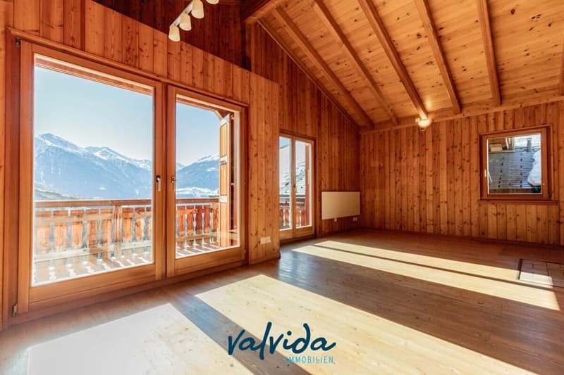 Vivere dove gli altri fanno vacanza - chalet di 5 locali con panorama a Feschel (4)
