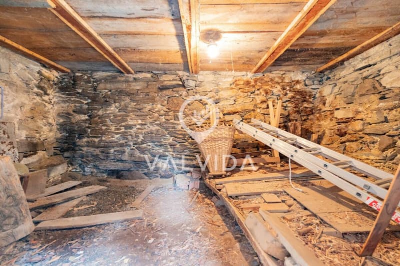 3.5 room apartment with a far-reaching view and development potential in Hohtenn (13)