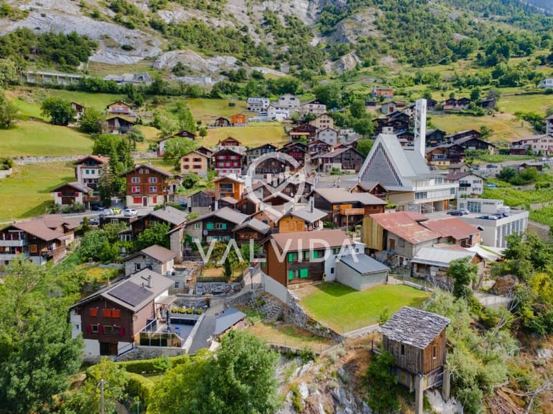 3.5 room apartment with a far-reaching view and development potential in Hohtenn (17)