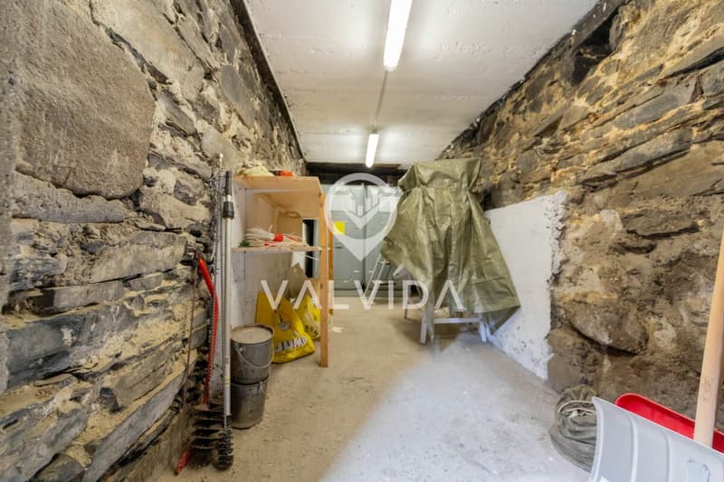 3.5 room apartment with a far-reaching view and development potential in Hohtenn (11)