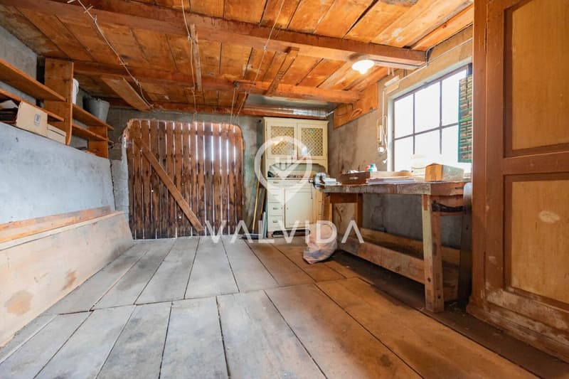3.5 room apartment with a far-reaching view and development potential in Hohtenn (12)