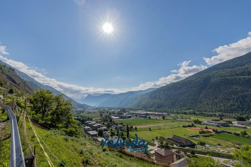 Exklusive Bauparzelle in sonniger Bestlage von Steg (2)