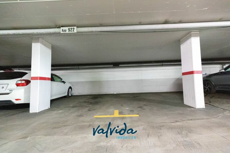 Attraktive Ferien- oder Wohnimmobilie in Täsch bei Zermatt mit Tiefgaragenparkplatz (8)