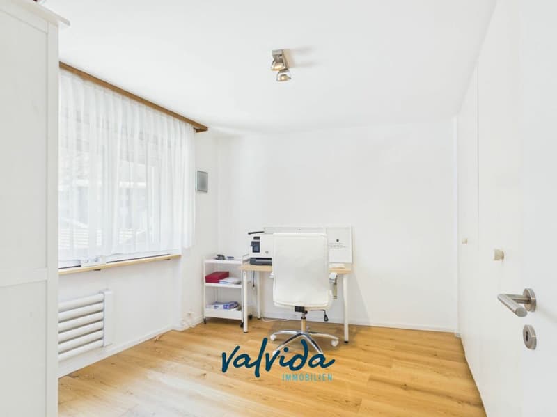 Stilvoll modernisiertes Maisonette-Reihenhaus in Niedergesteln (8)