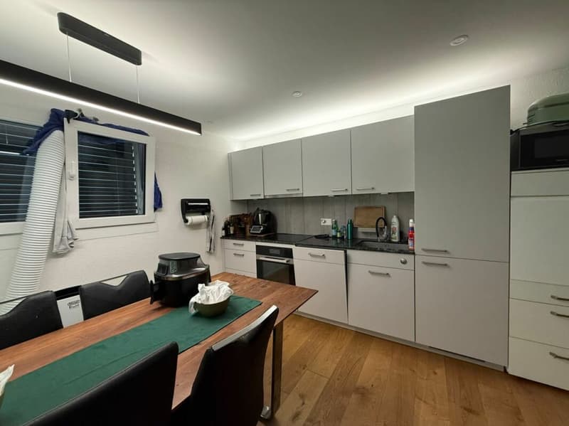Moderne 3.5-Zimmerwohnung in Hombrechtikon zu vermieten (4)