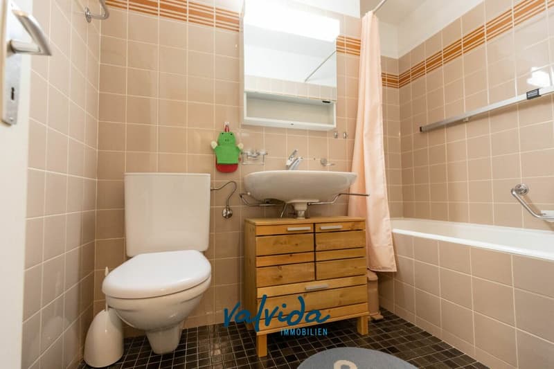 Panorama. Berge. Leukerbad. - grosszügige 1.5-Zimmerwohnung in Toplage (4)