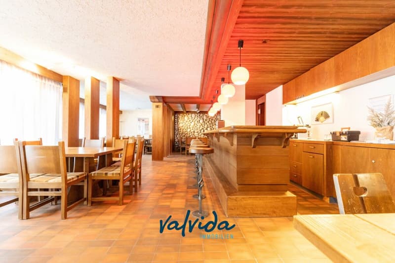 Panorama. Berge. Leukerbad. - grosszügige 1.5-Zimmerwohnung in Toplage (10)