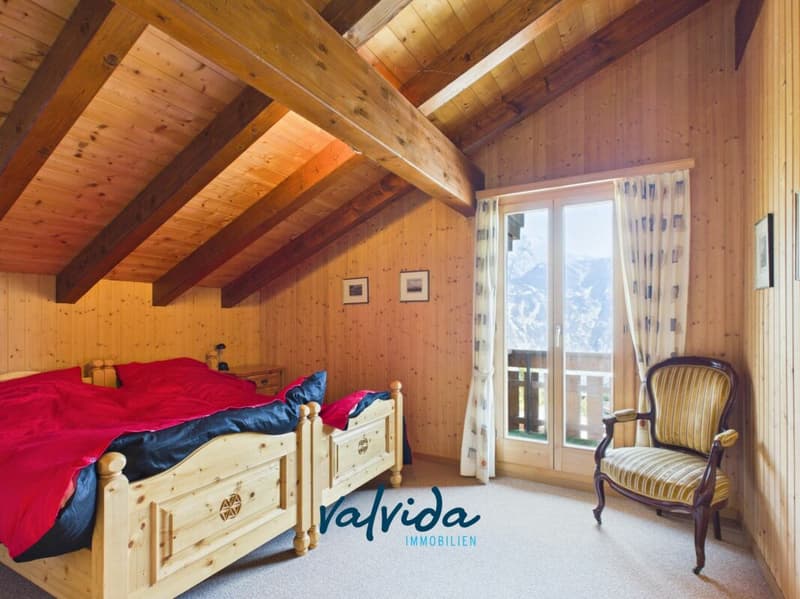 Charmantes, alleinstehendes Chalet mit viel Umschwung in Unterbäch (10)