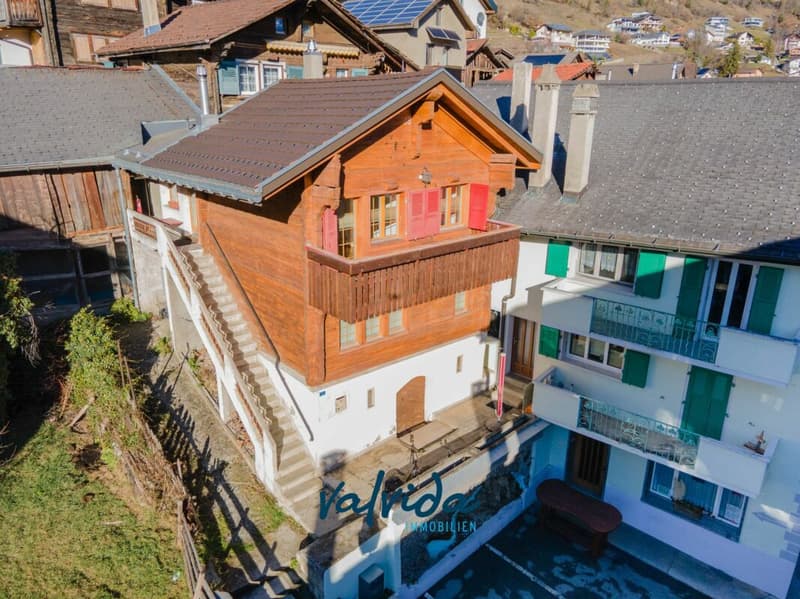 Moderne 3.5-Zimmerwohnung in Varen zu vermieten (9)