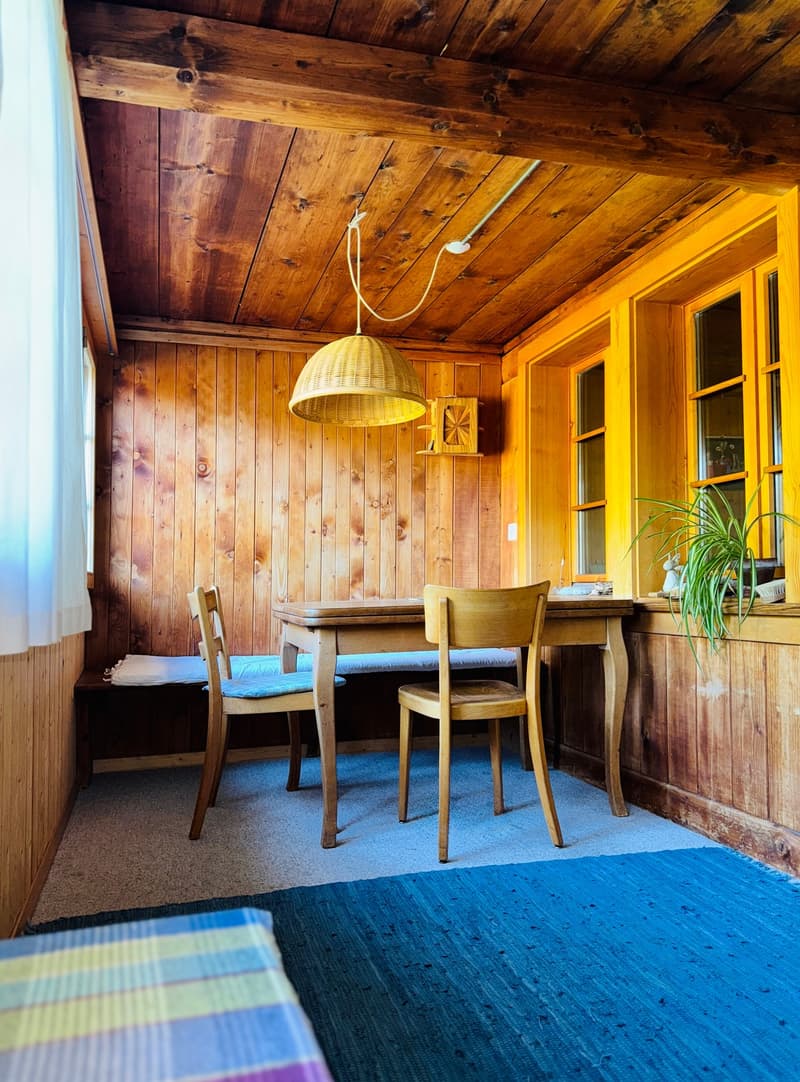 Ankommen, wohlfühlen – Haushälfte mit Baulandreserve in Hofstetten bei Brienz (9)