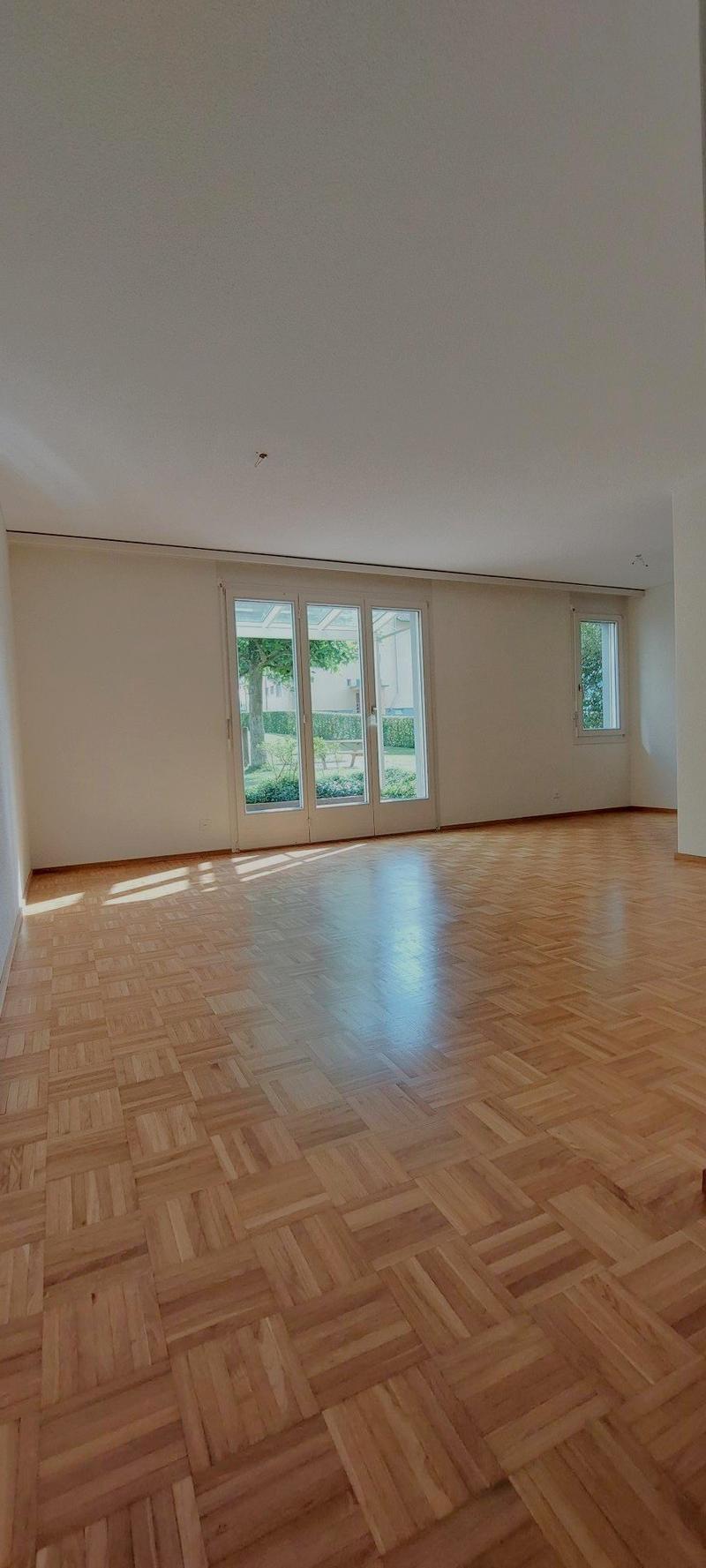 Gemütliche 2.5-Zimmer-Wohnung im Erdgeschoss in Entlebuch (3)