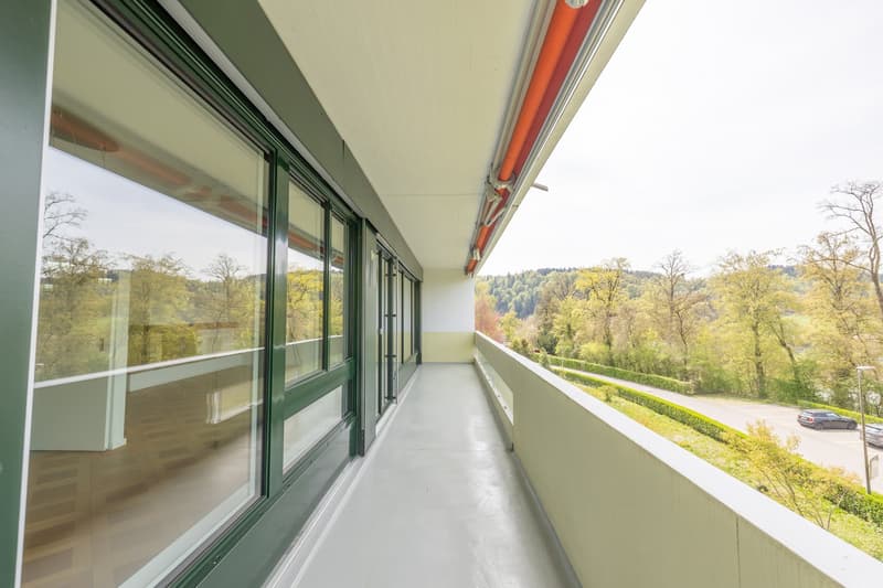 Moderne Eckwohnung mit Stil und Weitsicht (12)