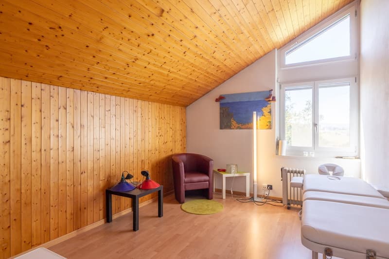 Familienfreundliche 5.5-Zimmer-Maisonettewohnung in Worb (13)