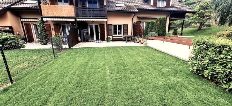 Maison mitoyenne de 4,5 pièces, panneaux solaire, avec terrasse garage (3)