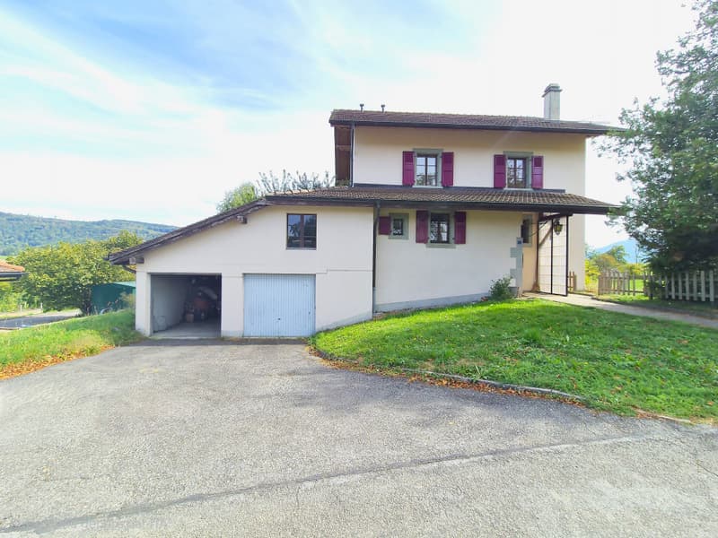 Une propriété de caractère dans l'écrin de verdure du Golf de Lavaux (2)