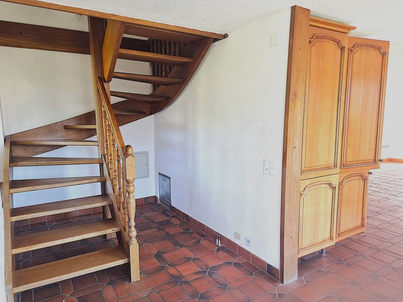Grand Dupex Attique de 3,5 pièces dans maison villageoise (6)
