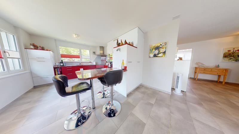Stilvolle 4.5-Zimmer-Wohnung mit grosszügigem Balkon (3)