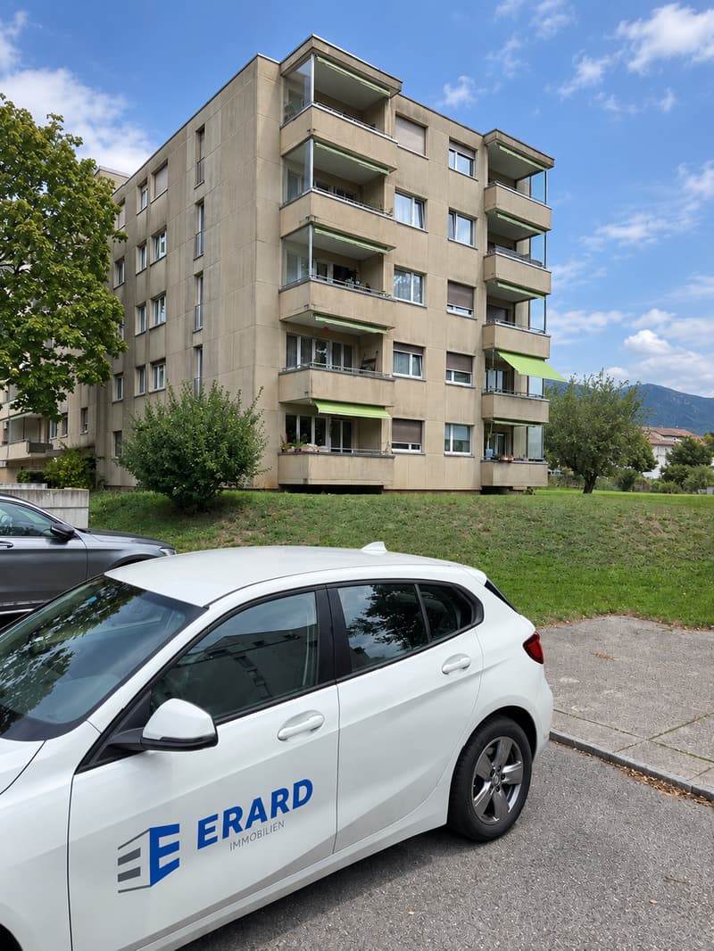 Komplett sanierte 2-Zimmerwohnung an zentraler Lage zu vermieten (4)