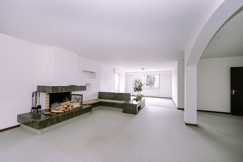 4.5 Zimmer-Erdgeschosswohnung mit Garten, Cheminée & gemeinschaftlicher Sauna (2)