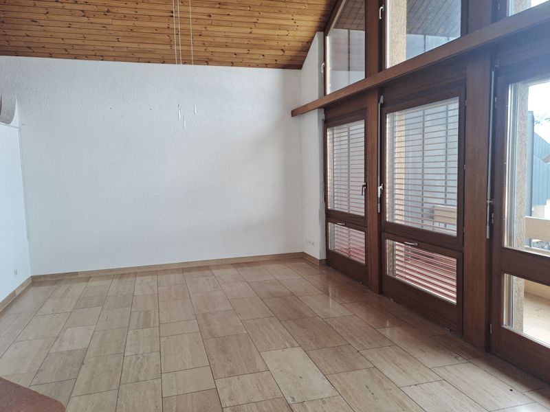 Lichtdurchflutete 5.5 Zimmer-Maisonettewohnung (3)