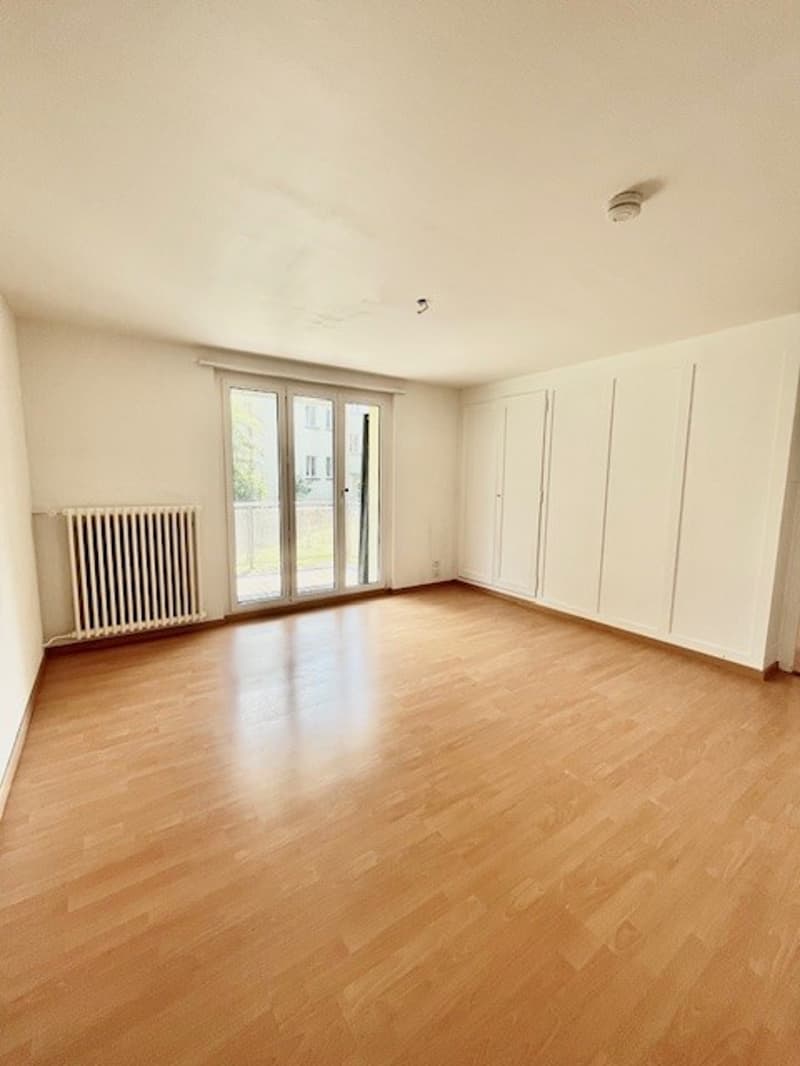 Familienfreundliche 4-Zimmer-Wohnung mit Balkon in St. Gallen (7)