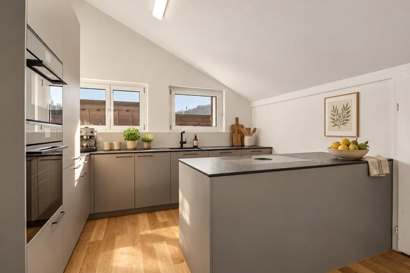 Grosszügige 3.5 Zimmer Dachwohnung (9)