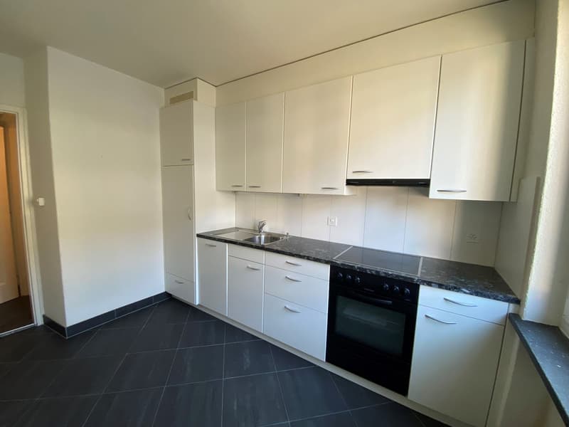 Charmante und ruhige Wohnung mit Gartensitzplatz (2)