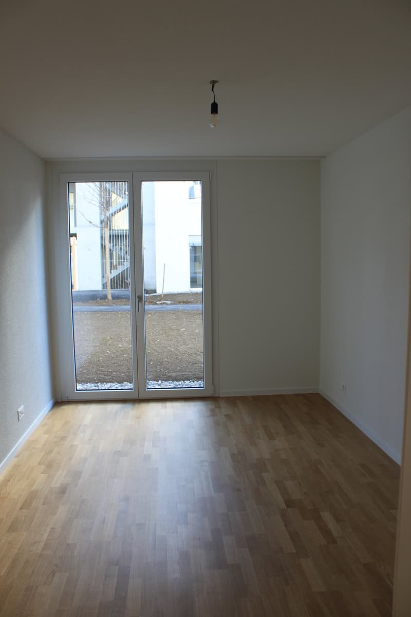 Schöne und helle 3.5-Zimmerwohnung im 1. OG mitte rechts (6)