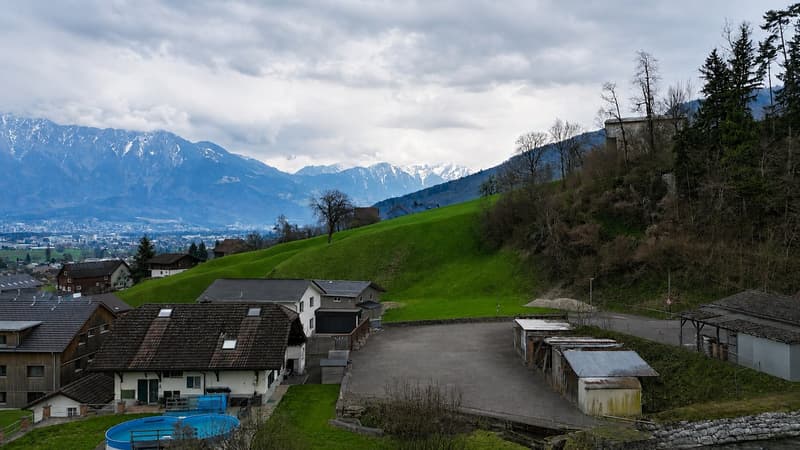 Bauland an ruhiger Lage in der Kernzone von Grabs (2)