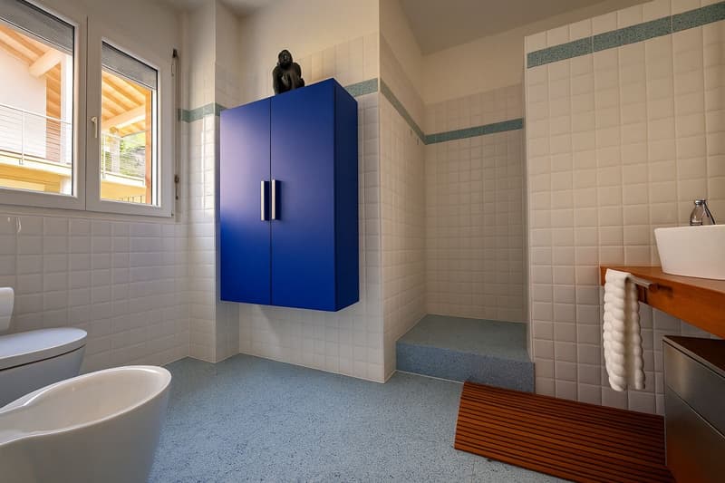 STABIO | VILLA IN PERFETTE CONDIZIONI I GIARDINO PRIVATO (12)