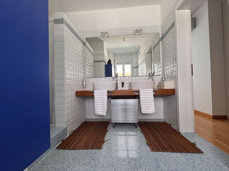 STABIO | VILLA IN PERFETTE CONDIZIONI I GIARDINO PRIVATO (13)