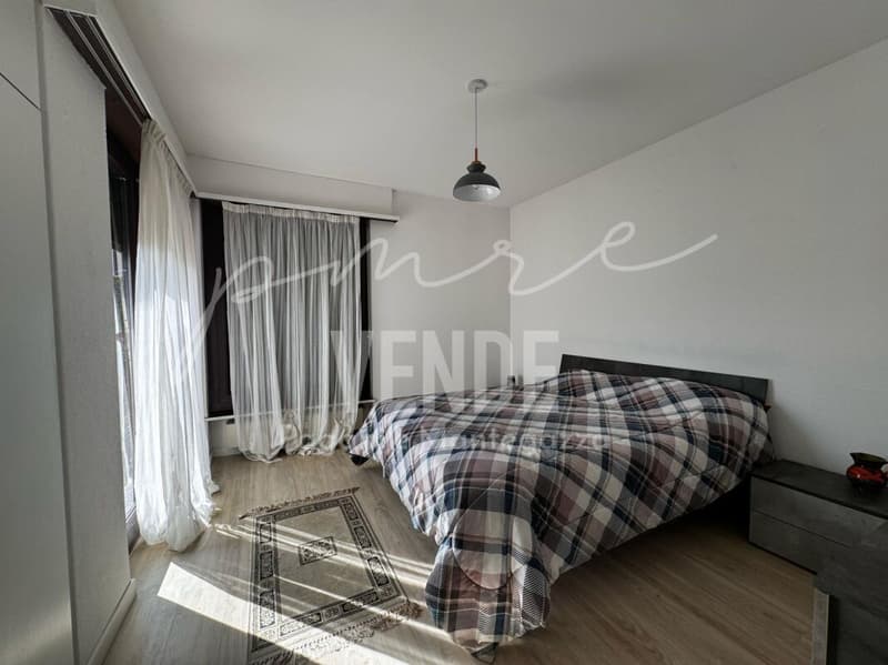 Habiter avec panorama : appartement 4.5 pièces avec vue sur le lac et piscine à Agno (16)