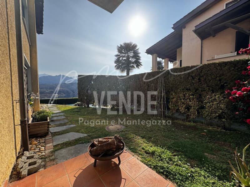 Habiter avec panorama : appartement 4.5 pièces avec vue sur le lac et piscine à Agno (13)